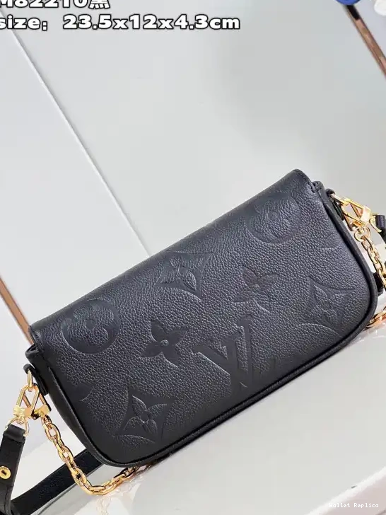 Cheap Ivy on VUITTON Chain Wallet LOUIS 0602